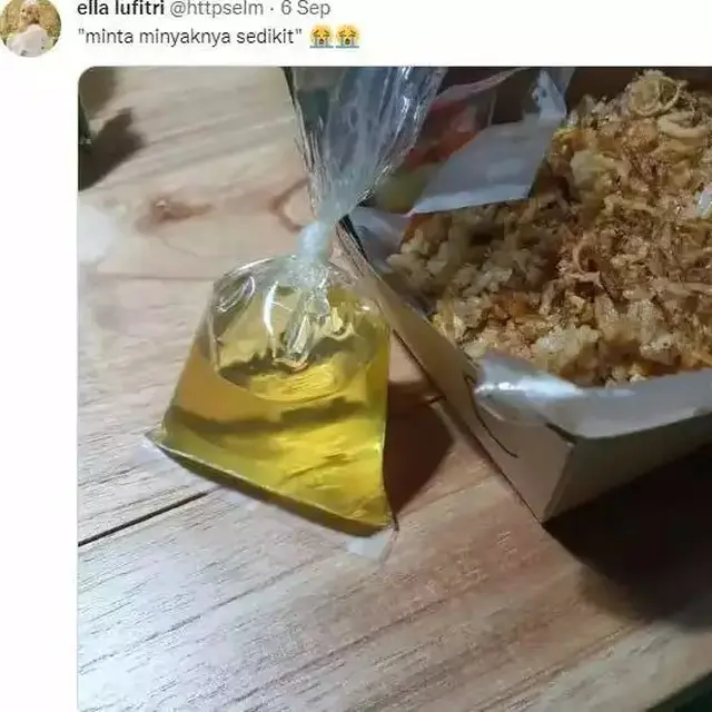 6 Potret Beli Makanan Dapat 'Hadiah' Barang Ini Bikin Kaget Sekaligus Heran