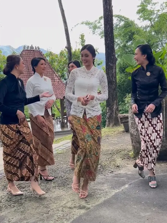 Puteri Indonesia lintas generasi (Instagram/artikasaridevi)