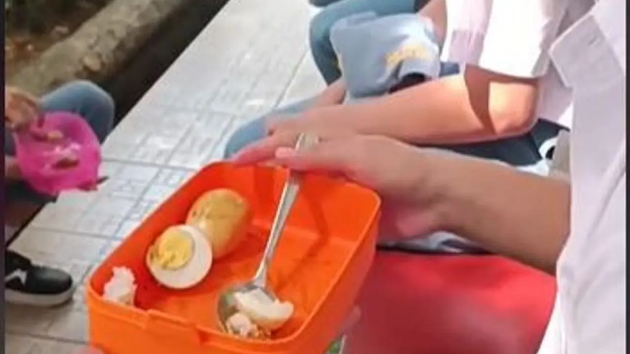 Viral Anak SMK Bawa Bekal Buatan Ibu ke Sekolah, Ingin Berhemat dan Kurangi Sampah Plastik