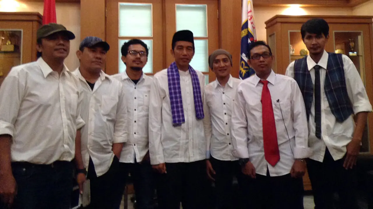 Musik Rock Berbahasa Jawa Songo Sewu Ditaksir Jokowi