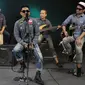 Band Vespunk saat tampil di Akustik Plus, Liputan6.com, Jakarta (1/4). (Liputan6.com/Fatkhur Rozaq)