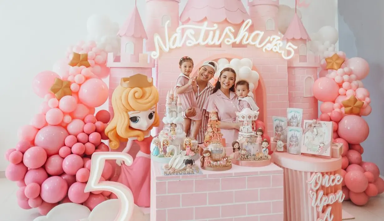 Ultah ke-5 Nastusha anak Chelsea Olivia dan Glenn (Instagram/chelseaoliviaa)