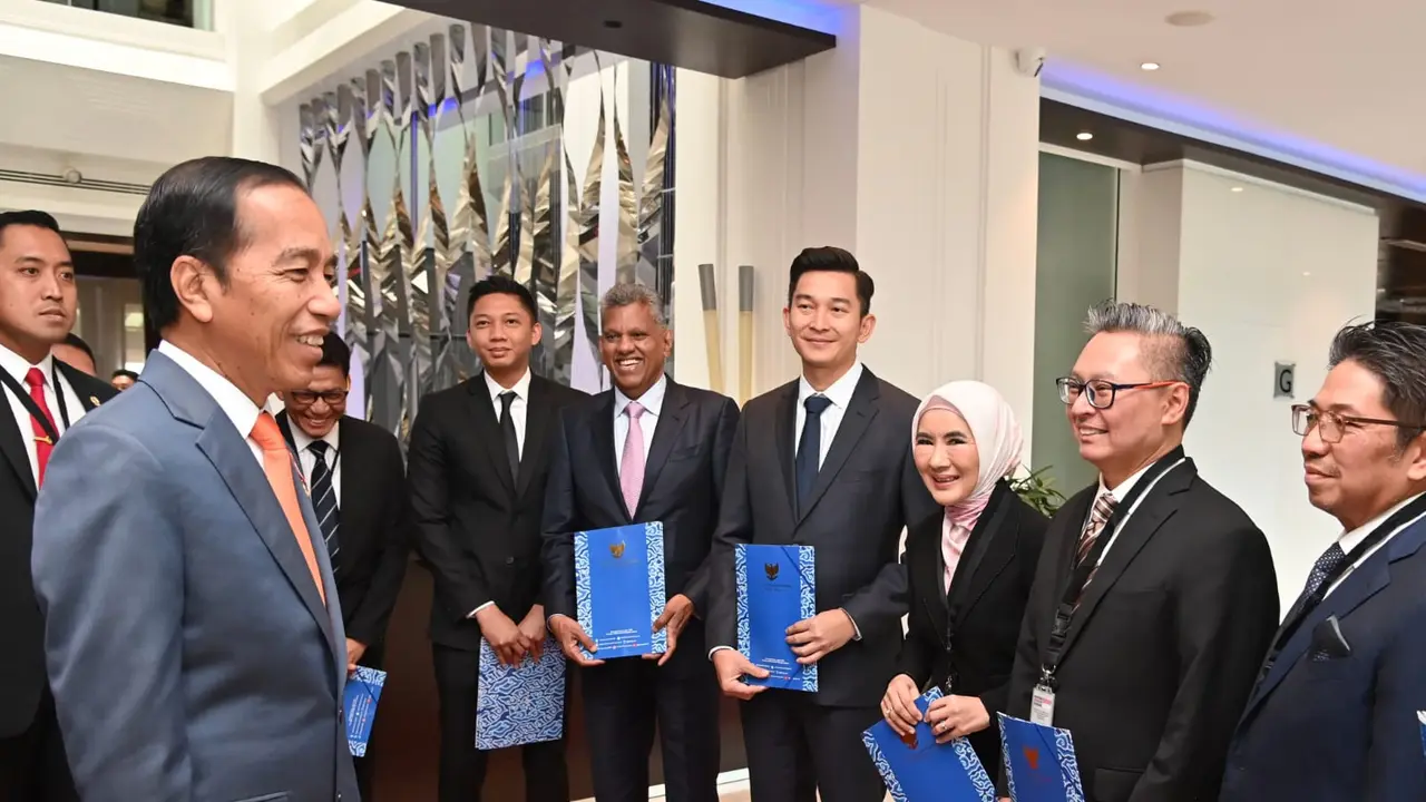 Presiden Joko Widodo (Jokowi) melakukan kunjungan kerja ke kawasan Afrika. Dalam kunjungan kerja ini, Jokowi meminta PT Pertamina (Persero) sebagai perusahaan negara untuk ekspansi ke Kenya. (Dok Pertamina)