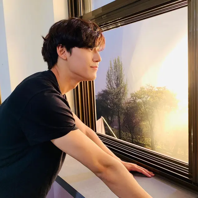 Lee Do Hyun (Instagram/ ldh_sky)