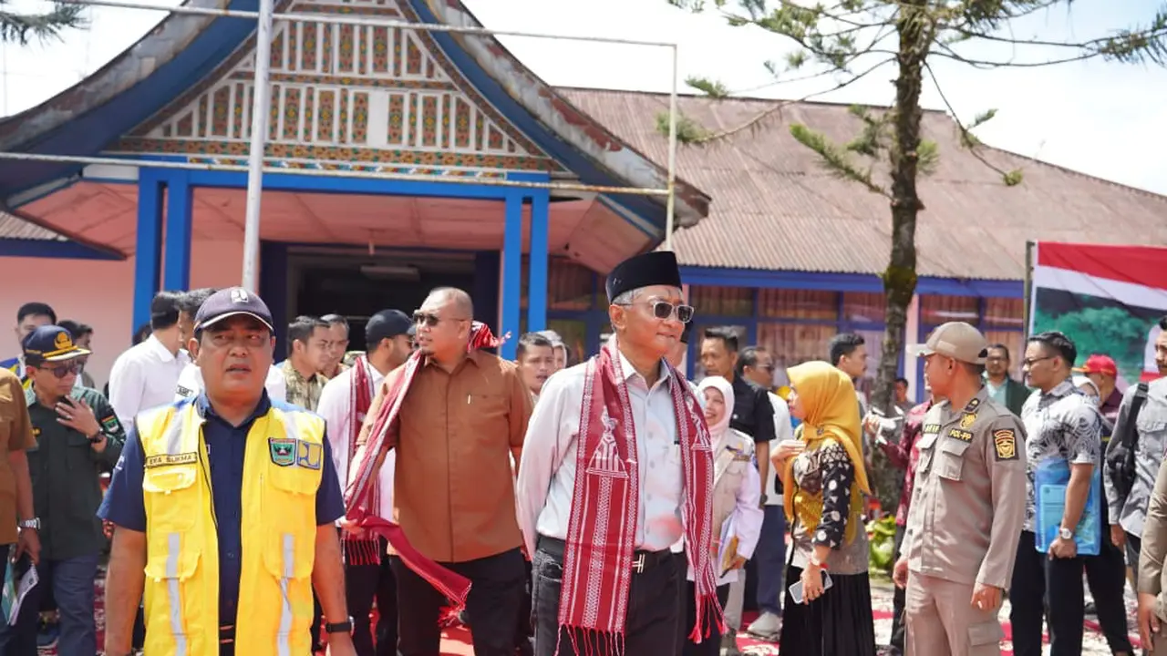 Komitmen Permudah Akses Pendidikan Bagi Warga Miskin di Dataran Tinggi, Menteri Dody Tinjau Kesiapan Sekolah Rakyat di Solok