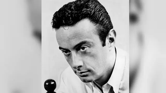 Lenny Bruce (Wikipedia/Public Domain)