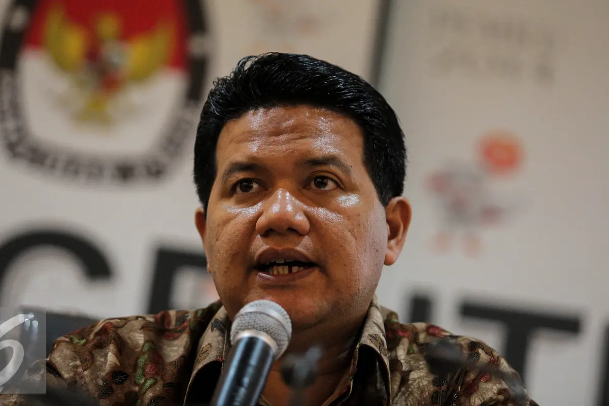 20150811- KPU Tutup Pendaftaran Calon Bupati-Jakarta- Husni Kamil