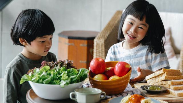 Hari Gizi Nasional, Ini 4 Cara Mencegah Stunting dan Obesitas Pada Anak