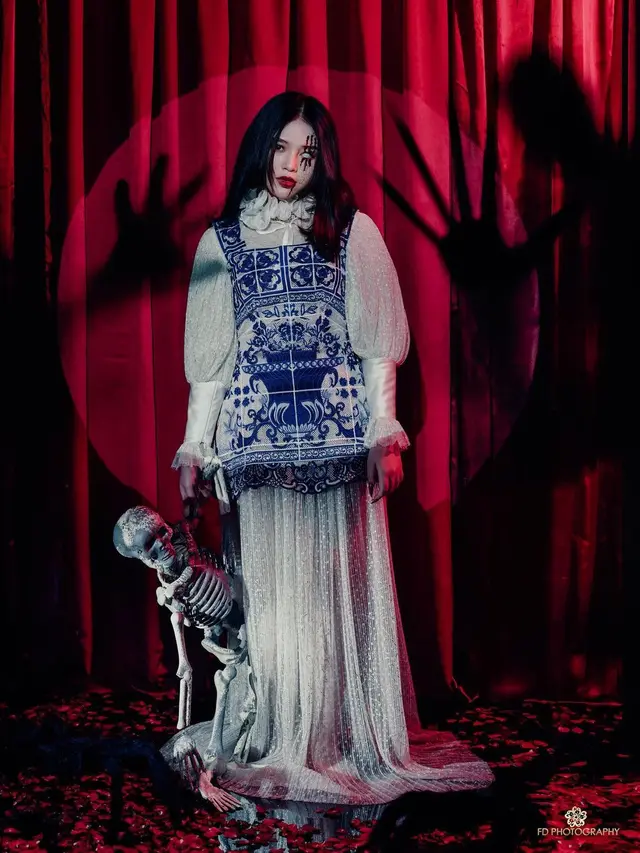 Anneth untuk The Secret Inferno