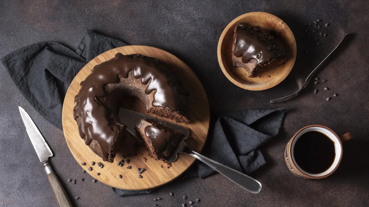 Resep Puding Coklat Kental Manis untuk Camilan Tahun Baru