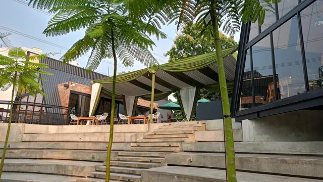 Kama Ruang, Tempat Nongkrong yang Jadi Ruang Hangout Ramah Disabilitas