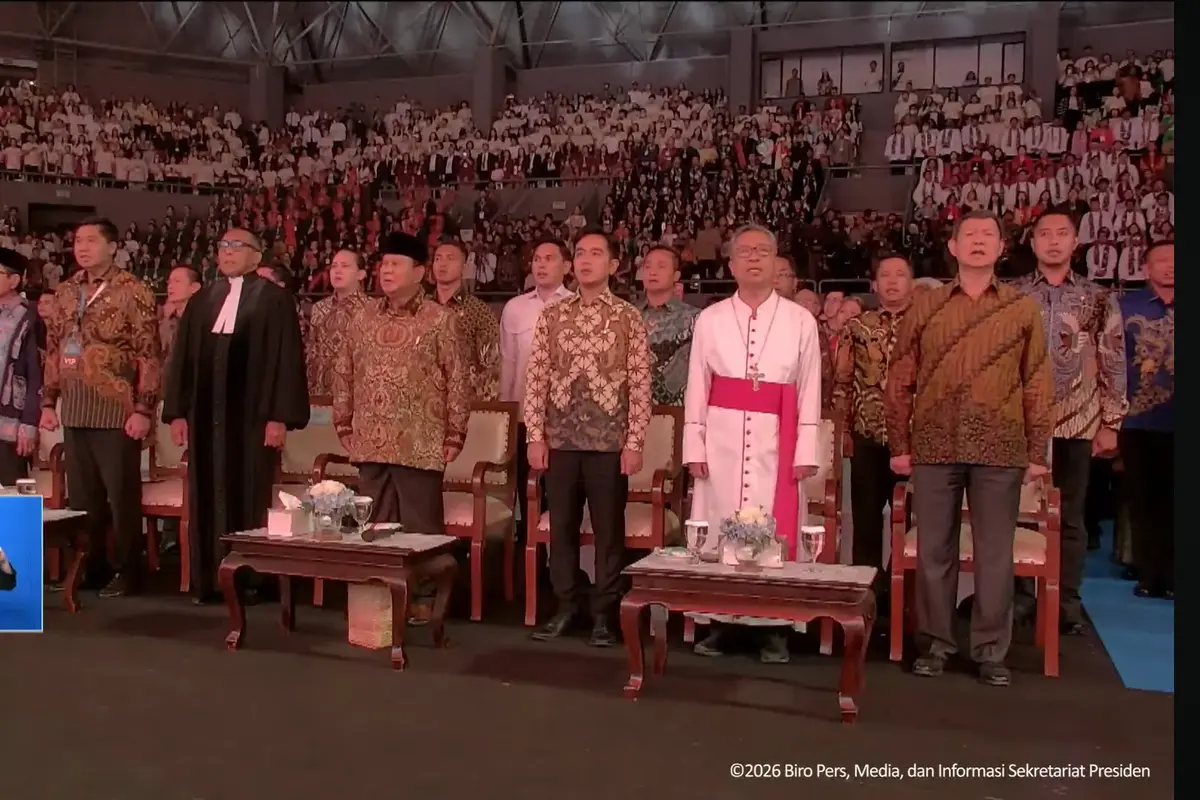 Presiden Prabowo Subianto menghadiri puncak perayaan Natal Nasional 2025 yang digelar di Tennis Indoor, Kompleks Gelora Bung Karno (GBK), Senayan.