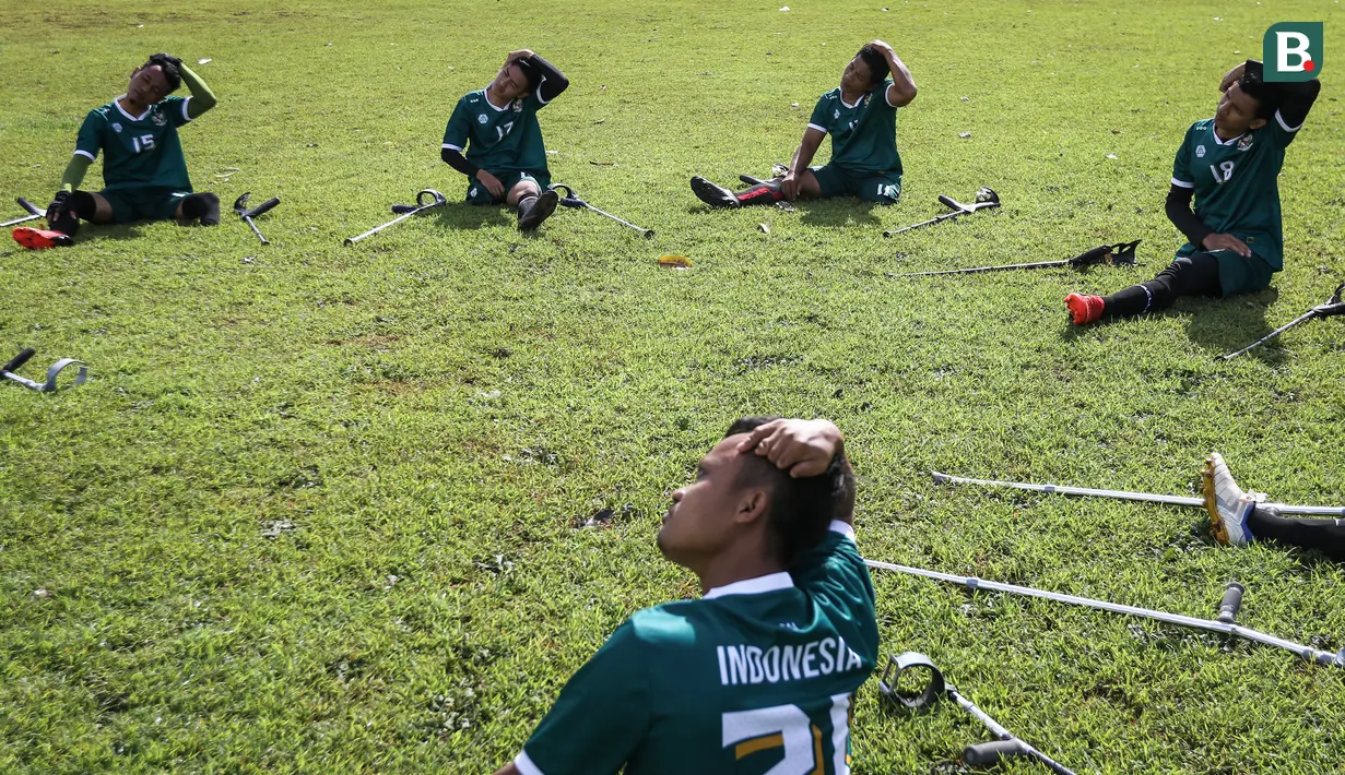 Garuda INAF merupakan tim sepak bola yang resmi berdiri pada 3 Maret 2018 lalu. Tim ini dibentuk oleh para penyandang disabilitas yang ingin memiliki ruang khusus bagi mereka untuk mengembangkan minat dan bakatnya bermain sepakbola. (Bola.com/Bagaskara Lazuardi)