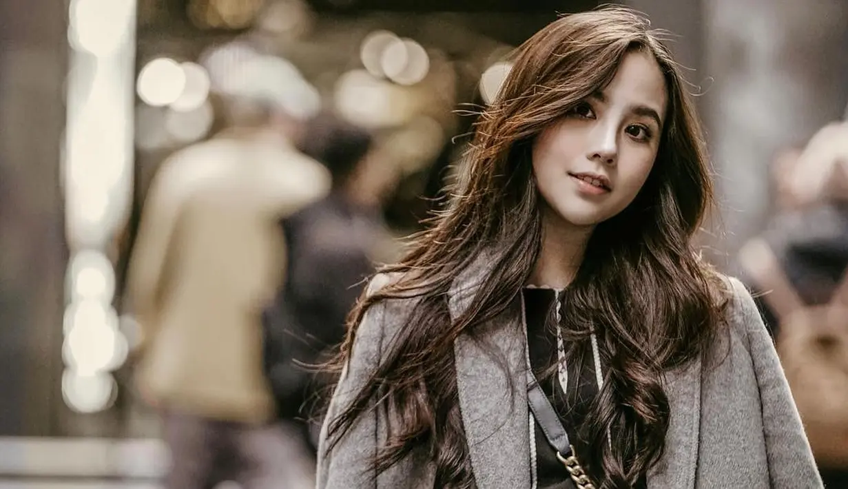 (Instagram/agatha_chelsea)