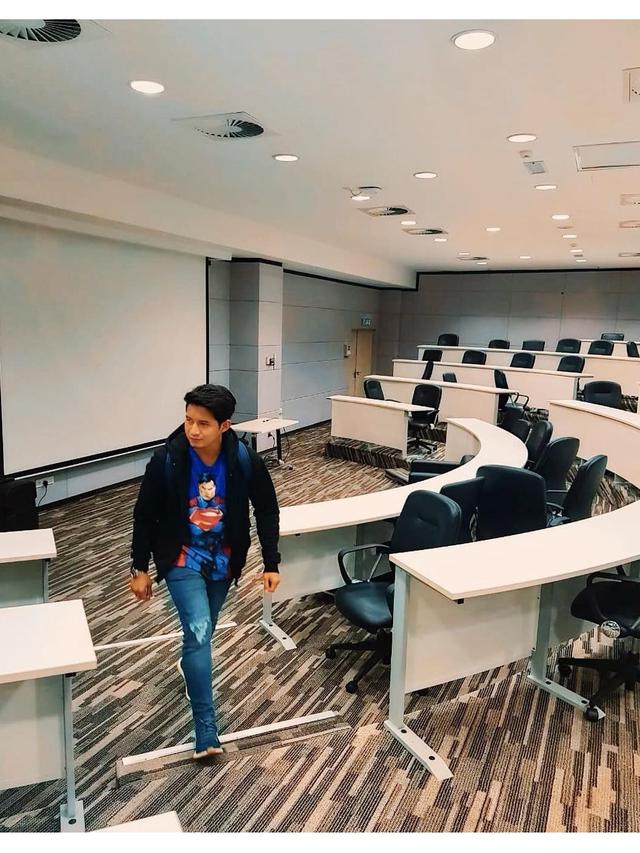Momen Chand Kelvin Saat Kuliah S2 di Malaysia