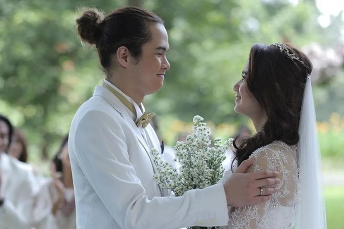 Main Film Bareng, Ini 8 Potret Mesra Dul Jaelani dan Tissa Biani saat di Balik Layar