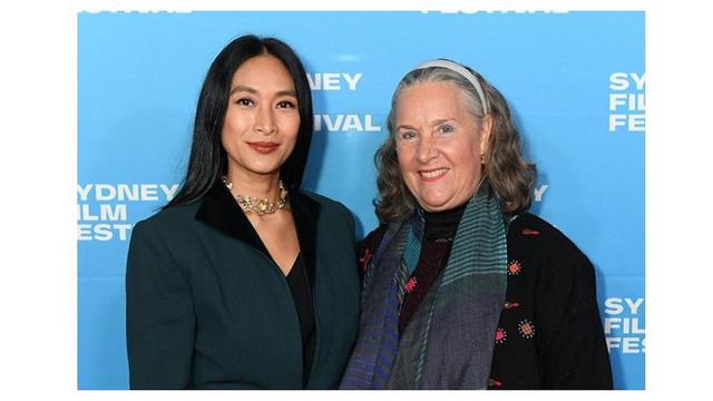 7 Potret Happy Salma Hadiri Sydney Film Festival, Jadi Wakil Dalam Film Terbarunya