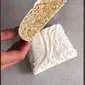 Warganet Asing Bagikan Tutorial Masak Nasi Goreng Tempe, Bungkusnya Curi Perhatian. foto: TikTok @bakinghermann