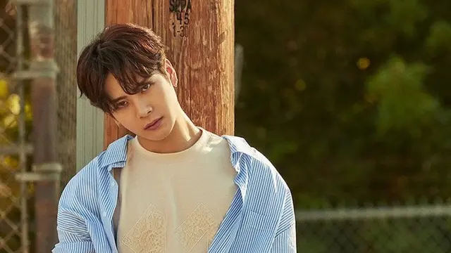 [Bintang] 8 Rapper K-Pop yang Punya Wajah Ganteng Menawan
