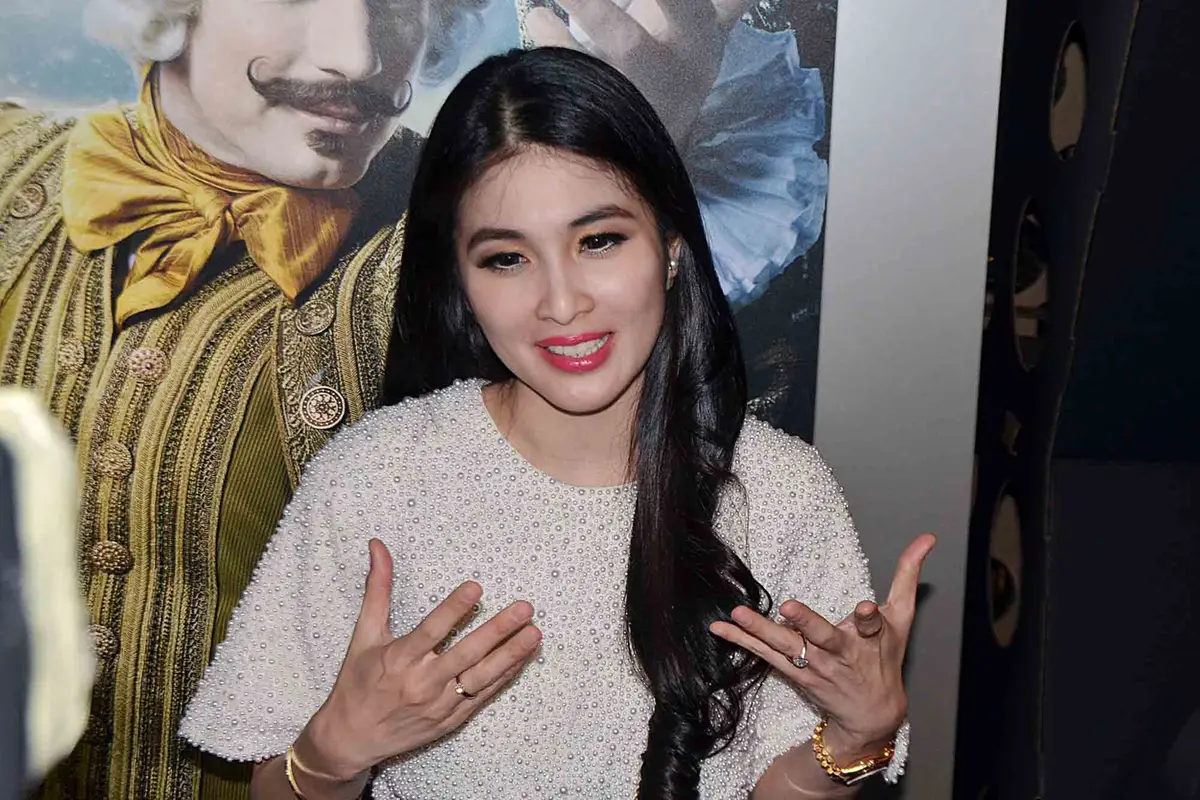 [Bintang] Sandra Dewi