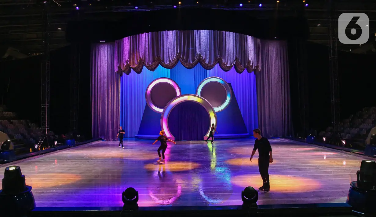 Mulai hari ini, Jumat (2/5) hingga Minggu (11/5/2025), Disney on Ice kembali hadir dan tampil di Jakarta. (Liputan6.com/Angga Yuniar)