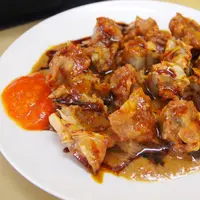 Sama seperti Siomay, Batagor juga diburu usai Ramadan. Kemungkinan karena bumbu kacangnya yang gurih itu membuat lidah bergoyang. (Istimewa)