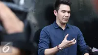 Jonathan Frizzy Menanti Kelahiran Anak Ketiga