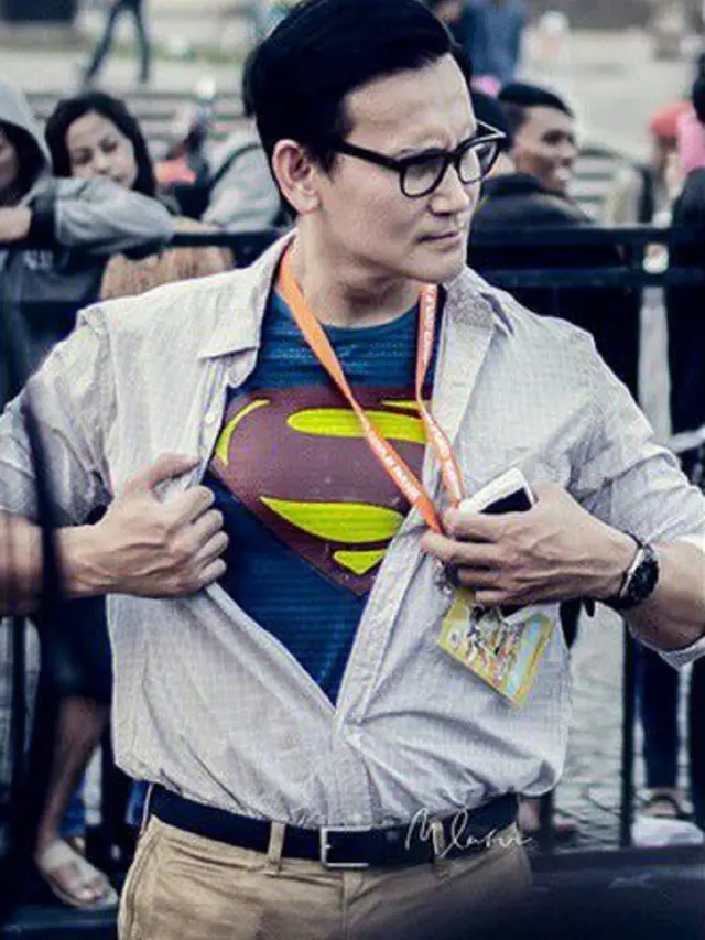 Marcelino Lefrandt sebagai Superman