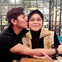 (Instagram/vinogbasstian_)