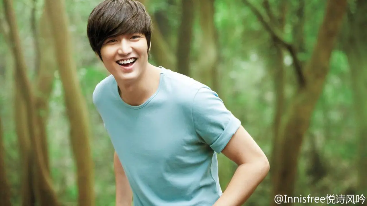 Gangnam Blues Laris, Lee Min Ho Janji Rayakan Bersama Penggemar