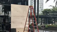 Kasus BYD Tabrak Kaca Gedung SCBD Berakhir Damai