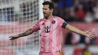 Lionel Messi #10 dari Inter Miami CF merayakan gol keempat timnya dalam pertandingan MLS antara New York Red Bulls dan Inter Miami CF di Stadion Sports Illustrated pada 20 Juli 2025 di Harrison, New Jersey. (Ira L. Black/Getty Images via AFP)