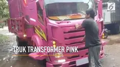 Truk yang satu ini begitu menarik perhatian karena dimodifikasi ala robot transformer.