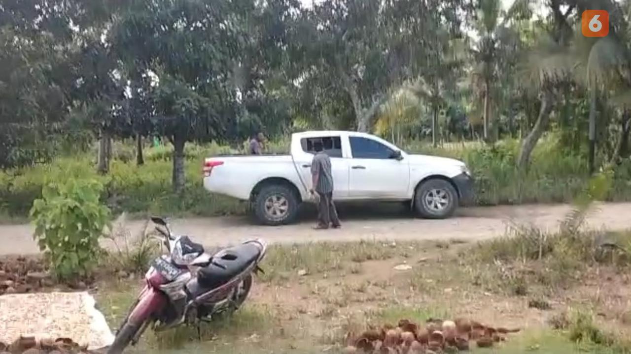 Mobil Perusahaan Sawit