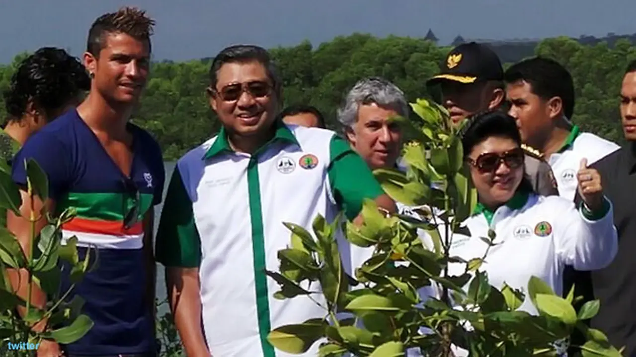 sby-cr-130626b.jpg