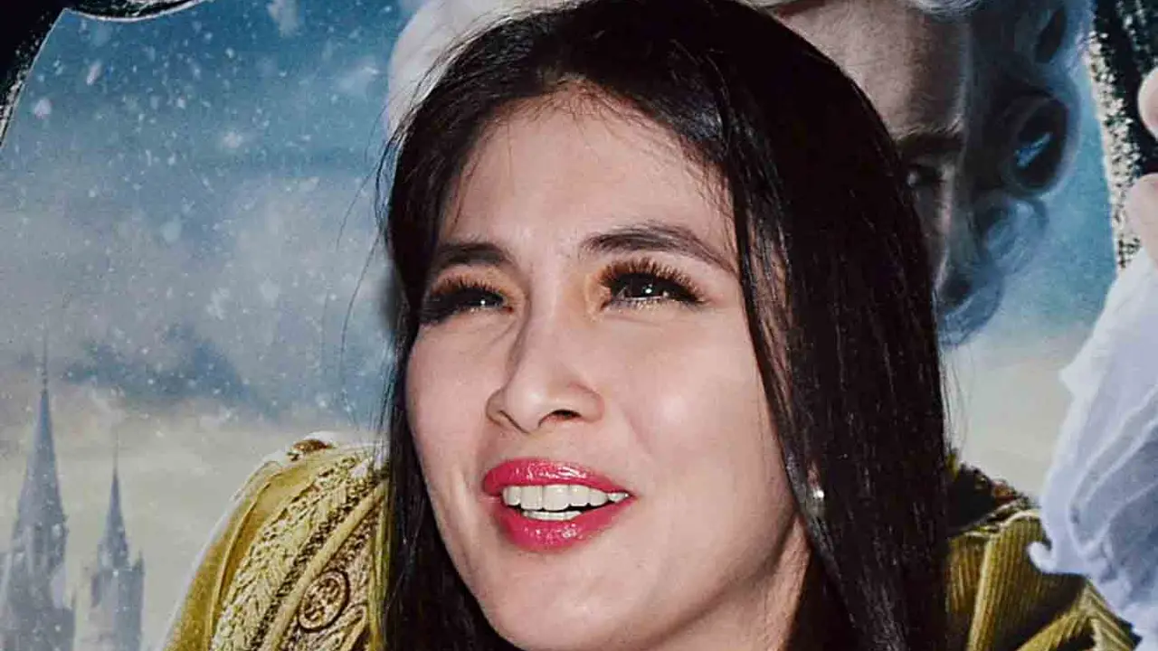 [Bintang] Sandra Dewi