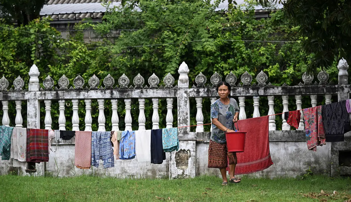 Sebelumnya, Thailand dan Kamboja saling menembakkan artileri berat pada Jumat (25/7/2025) yang menandai eskalasi terburuk dalam lebih dari satu dekade berlanjut ke hari kedua. (Lillian SUWANRUMPHA/AFP)