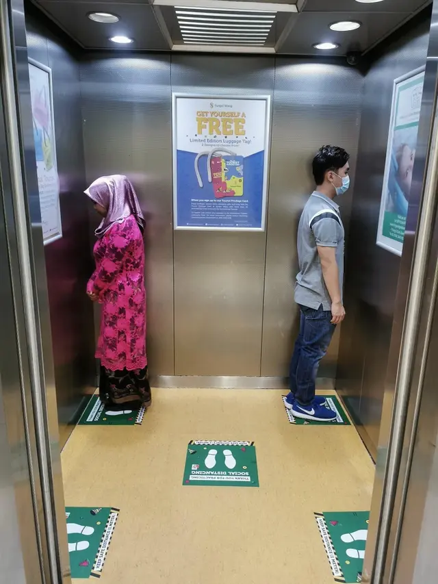Viral, Mall Ini Miliki Desain Lantai Unik Terapkan Social Distancing