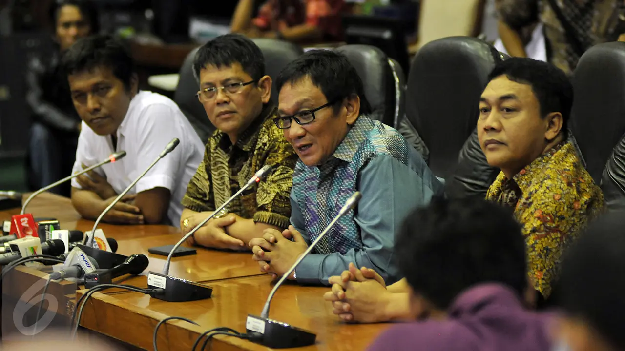 20151120-Anggota DPR Ajukan Mosi Tidak Percaya, Desak Novanto Mundur-Jakarta