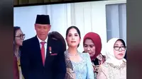 Reaksi Gemas Annisa Pohan Lihat AHY Ngobrol dengan Ibu-Ibu Ketika Disorot Kamera.&nbsp; foto: TikTok @poppyariyanti