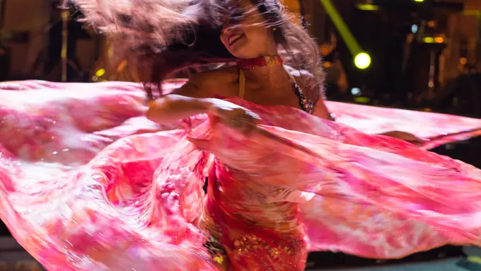 belly dance