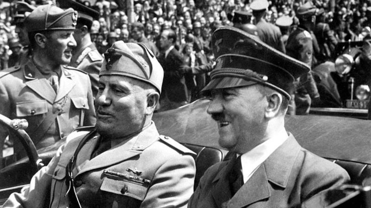 Hitler dan Mussolini