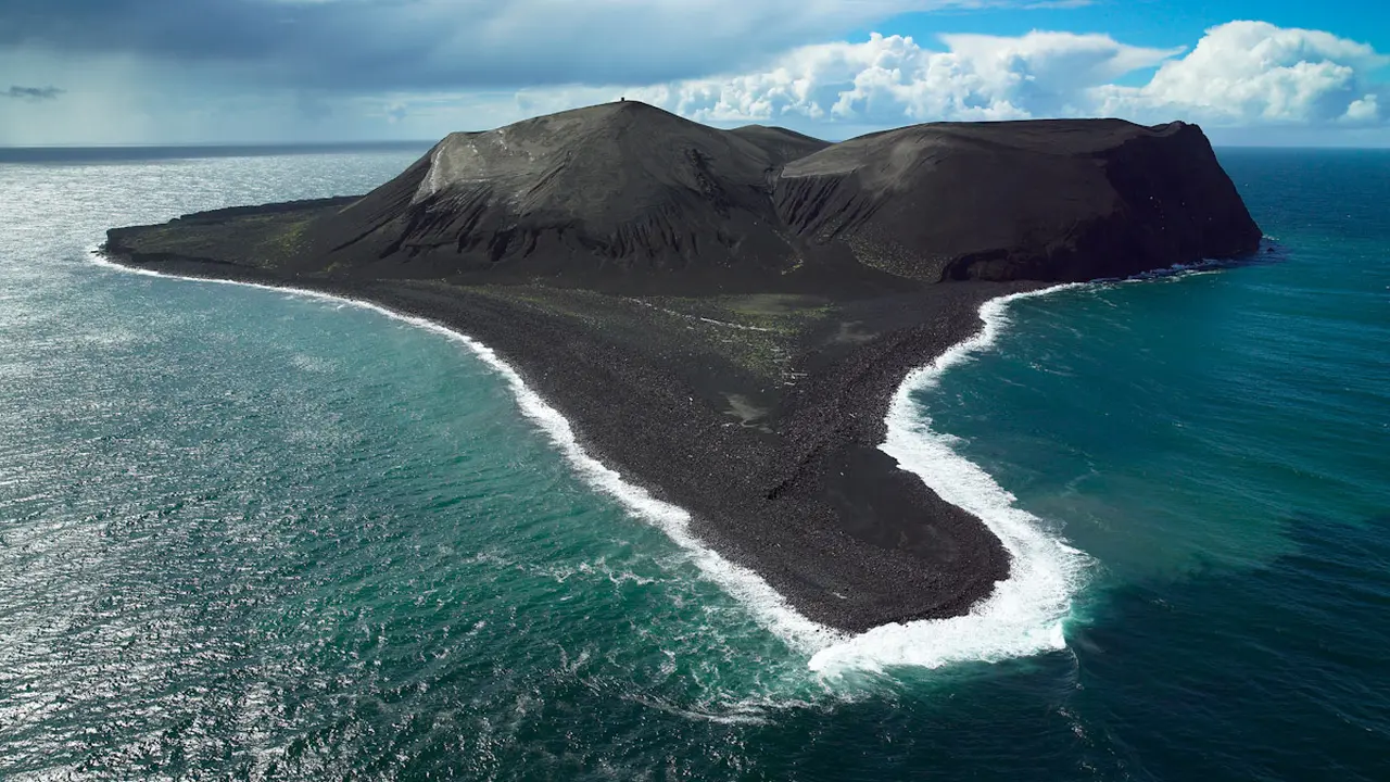 Pulau Surtsey