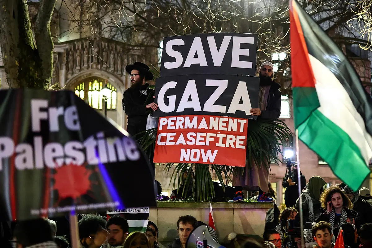 Massa Pro Palestina Desak Majelis Rendah Inggris Serukan Gencatan Senjata