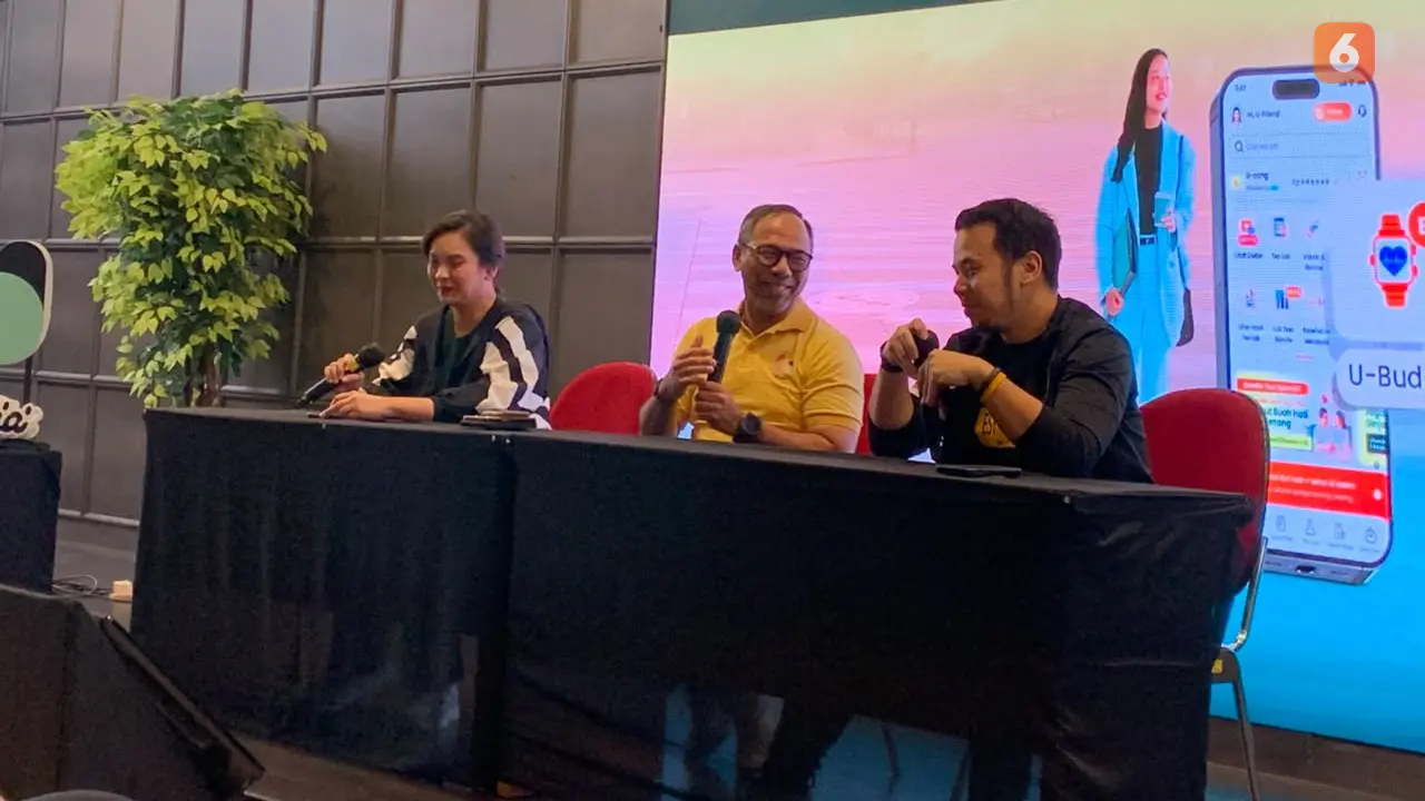 Andri Hidayat menjelaskan keunggulan U-Buddy saat press conference acara peluncuran U-Buddy, Fitur Integrasi Wearable Device pada U by Prodia, Rabu (07/10/2026).