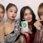 Member BLACKPINK hadiri Melon Music Award (MMA) 2018. (dok. Instagram @jennierubyjane/https://www.instagram.com/p/Bq2ZGT0nMzF/Asnida Riani)