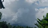 Gunung Ibu di Pulau Halmahera, Maluku Utara, kembali erupsi hebat hari ini, Senin (20/5/2024), pukul 11.36 WIT. (Liputan6.com/ Dok PVMBG)