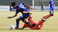 Duel Laos vs Filipina di penyisihan Grup B Piala AFF U-16 2018 di Stadion Gelora Joko Samudro, Gresik, Minggu (8/5/2018). (Bola.com/Zaidan Nazarul)