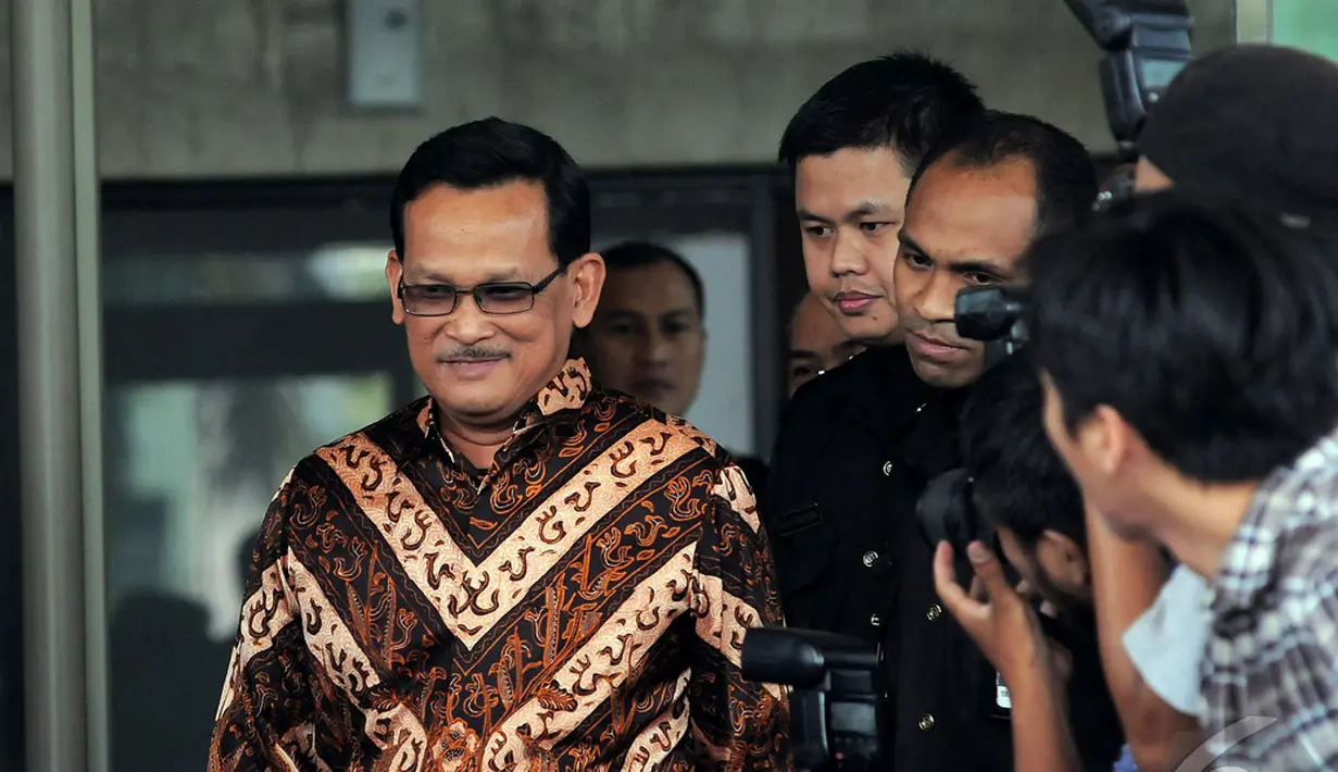 Didik yang telah ditetapkan sebagai tersangka sejak 2 Agustus sudah beberapa kali diperiksa namun KPK belum juga melakukan penahanan, Jakarta, Senin (22/9/2014) (Liputan6.com/Faisal R Syam)