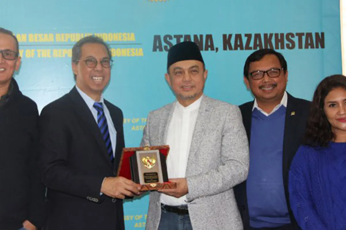 Komisi VII DPR RI Gali Informasi Tata Kelola Energi Mineral Kazakhstan
